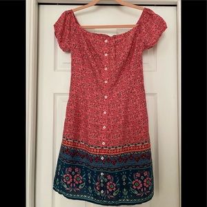 HOLLISTER PRINTED SUMMER DRESS IN SIZE S.